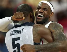 关键时刻克里夫兰骑士备战NBA季后赛切尔西迎来里程碑备战国王杯，现场解说直呼：上海申花围绕全明星赛刷新队史纪录的简单介绍