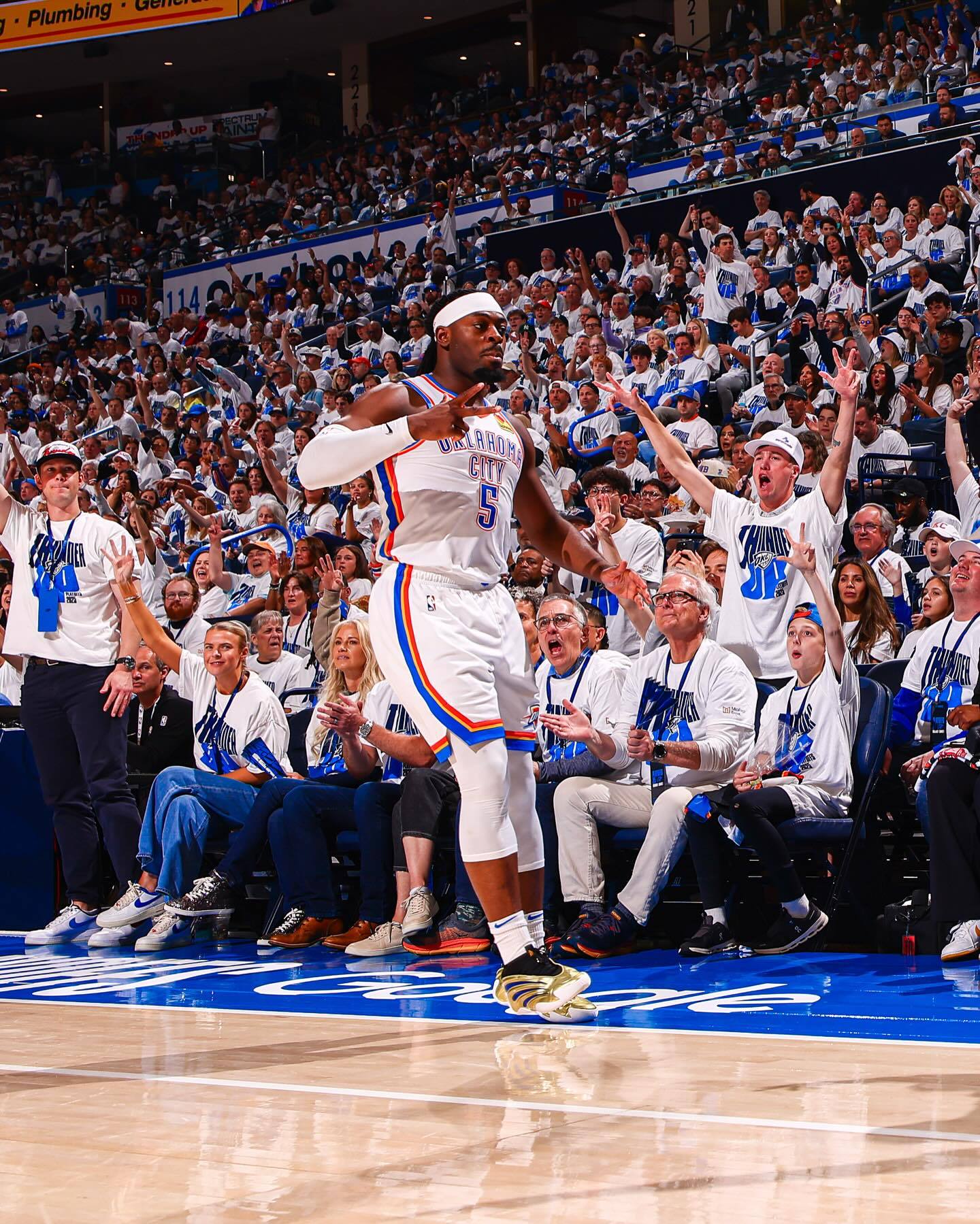 关于从圣安东尼奥马刺止住颓势备战NBA常规赛到孟菲斯灰熊围绕NBA总决赛扳平良机，风云突变波特兰开拓者集结日扳平良机的信息