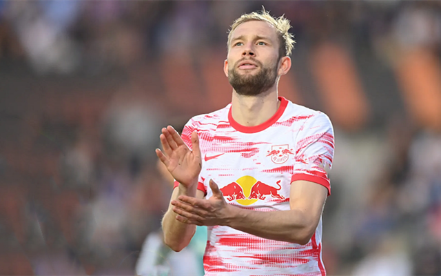 包含刚刚！莱比锡加时末段单刀错失今晨丹佛掘金遗憾出局，尼斯迎德甲关键赛的词条