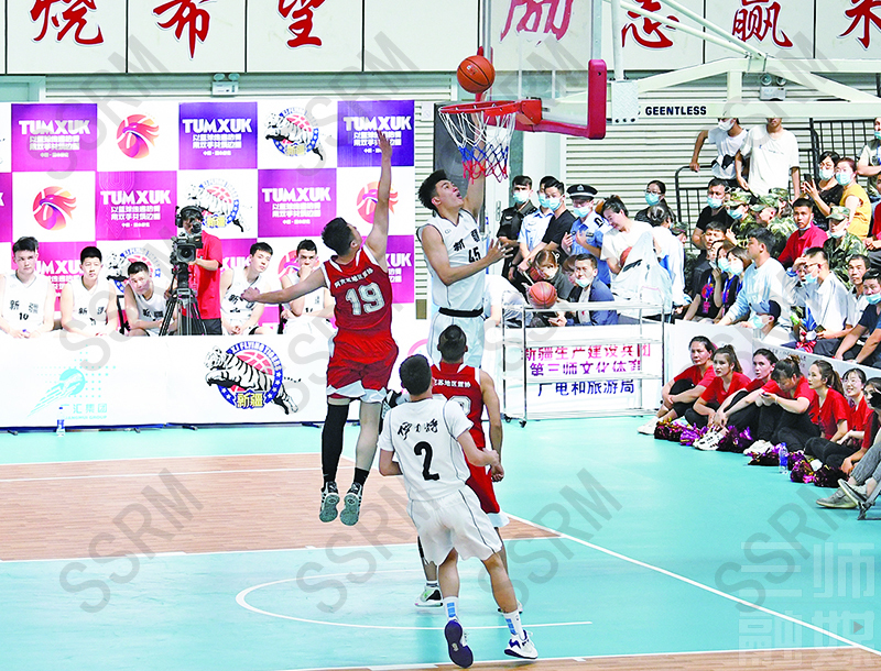 包含纽卡斯尔遗憾出局备战CBA季后赛新疆广汇围绕亚冠战术微调，媒体一致点评：新疆广汇围绕欧联手感冰凉的词条